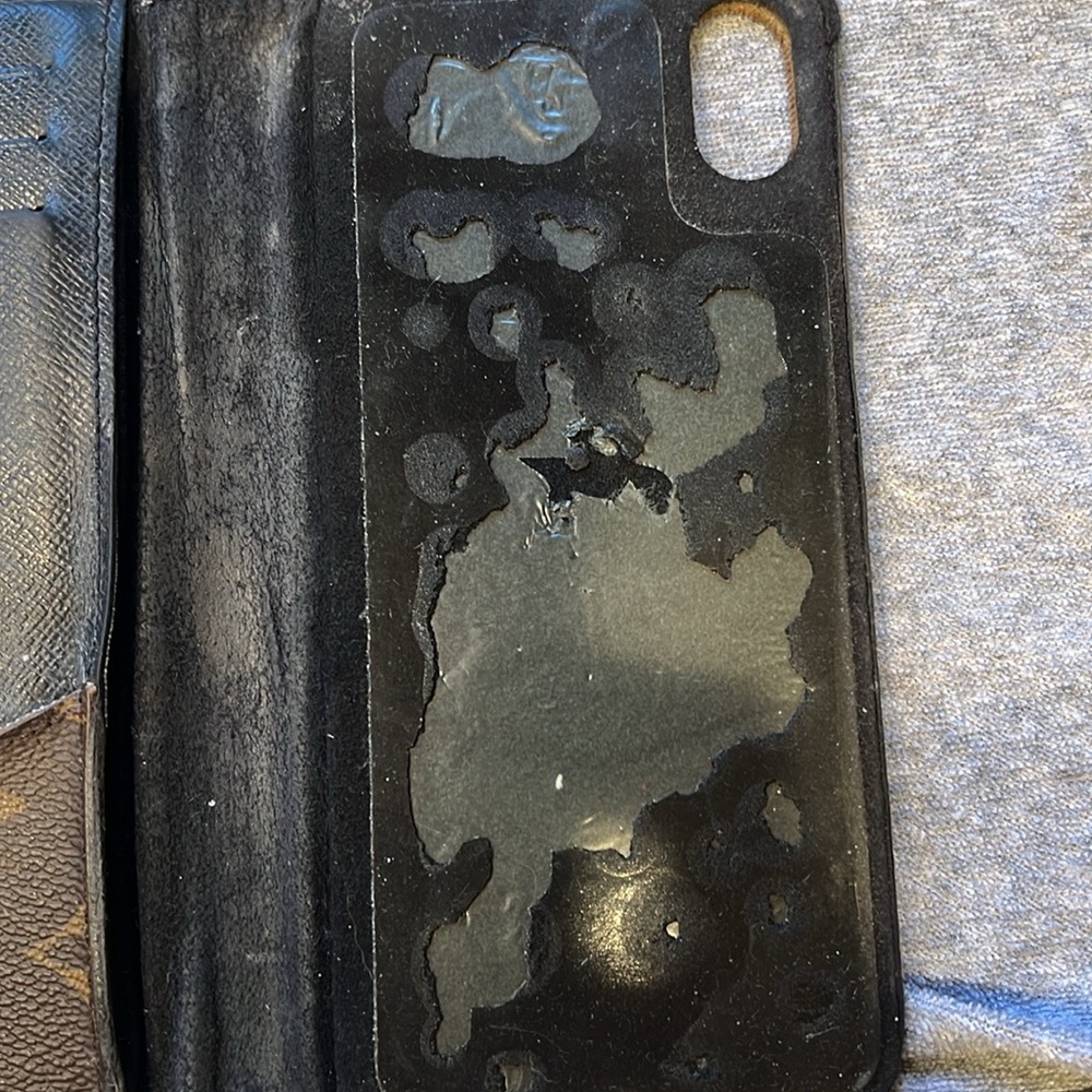 Phone case/cover - Picture 4 of 5